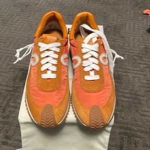 Loewe Flow Sneaker size 39. Brand new, never worn.